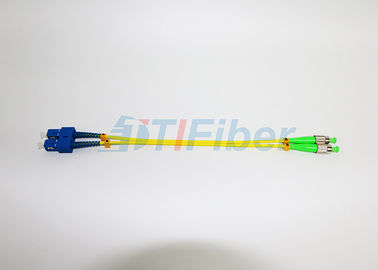 Ενιαίο σκοινί μπαλωμάτων οπτικών ινών τρόπου διπλό με τους συνδετήρες FC/PC στο Sc/το PC