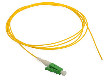 LC/APC 0.9mm Singlemode PVC δικτύων αλτών Pigatil οπτικής ίνας