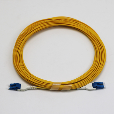 LC Uniboot Zip Cod Singlemode G657.A1 BendInsensitive Duplex 2mm LSZH Χαμηλή απώλεια 0,15dB Σύρμα Fiber Patch